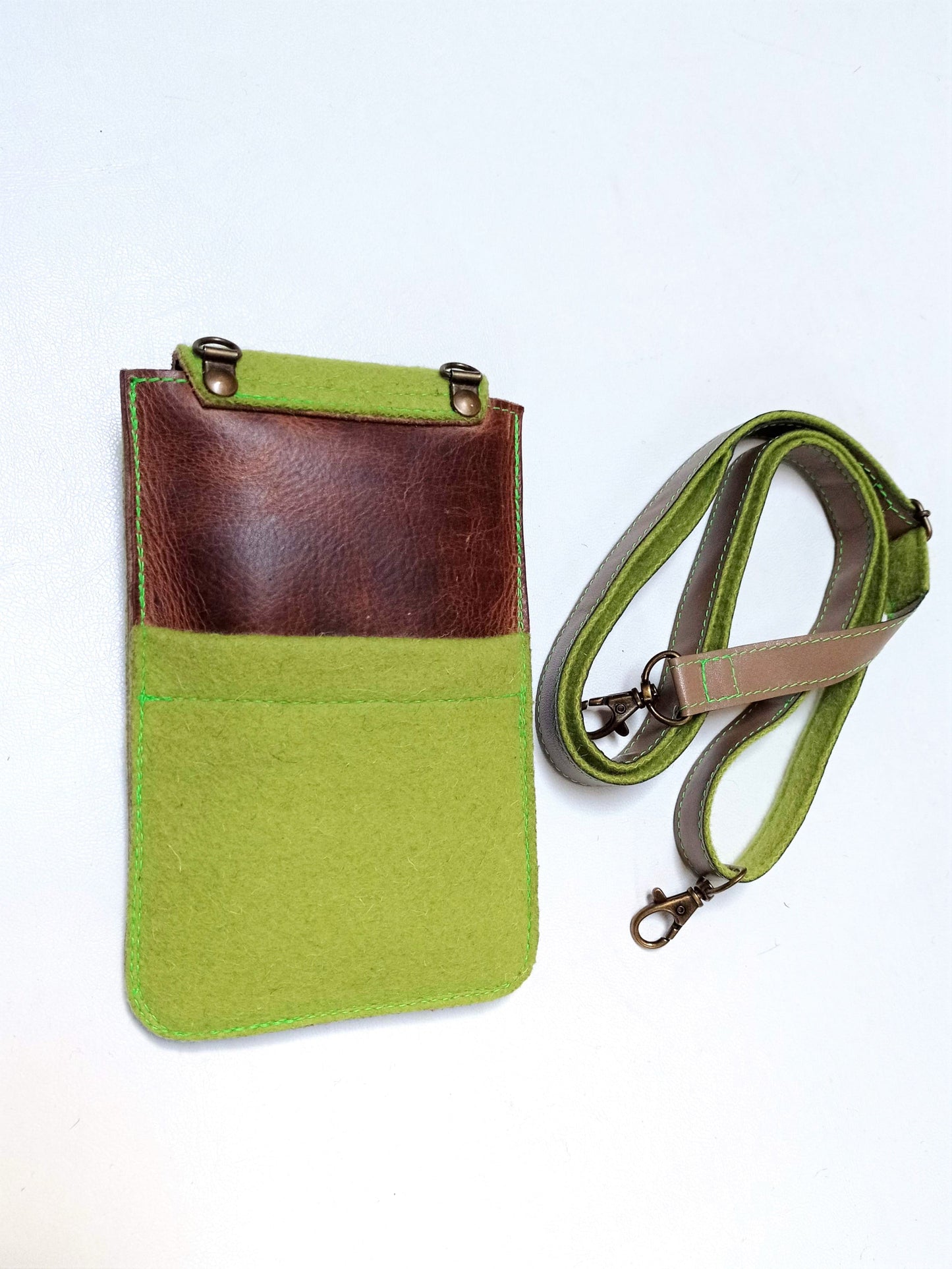 Bolsa para telemóvel em Burel