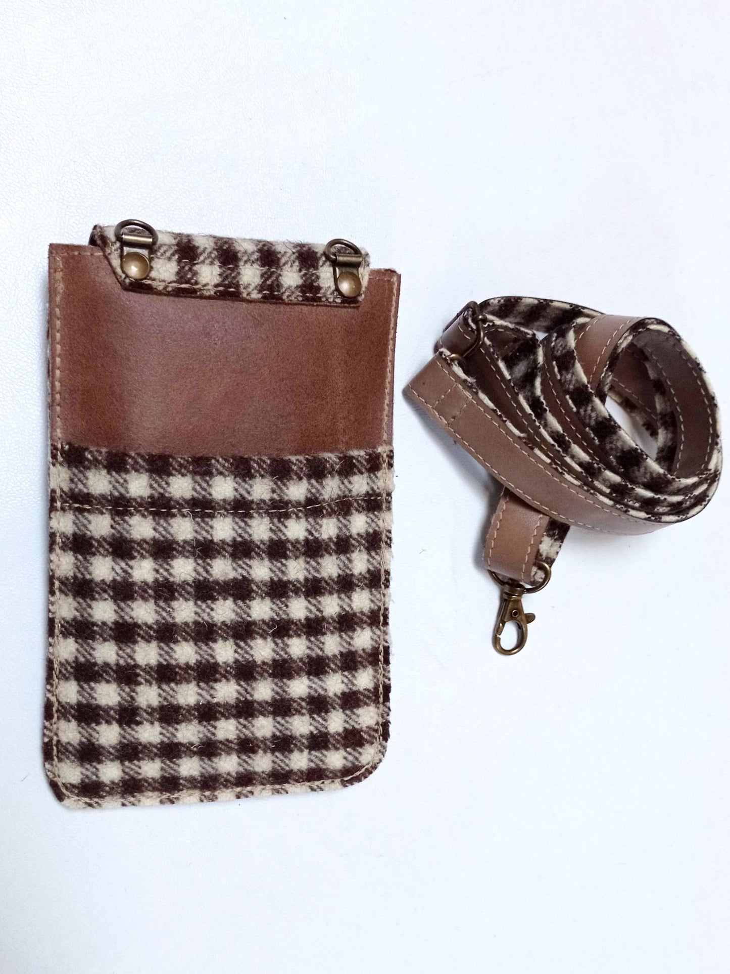 Bolsa para telemóvel em Burel