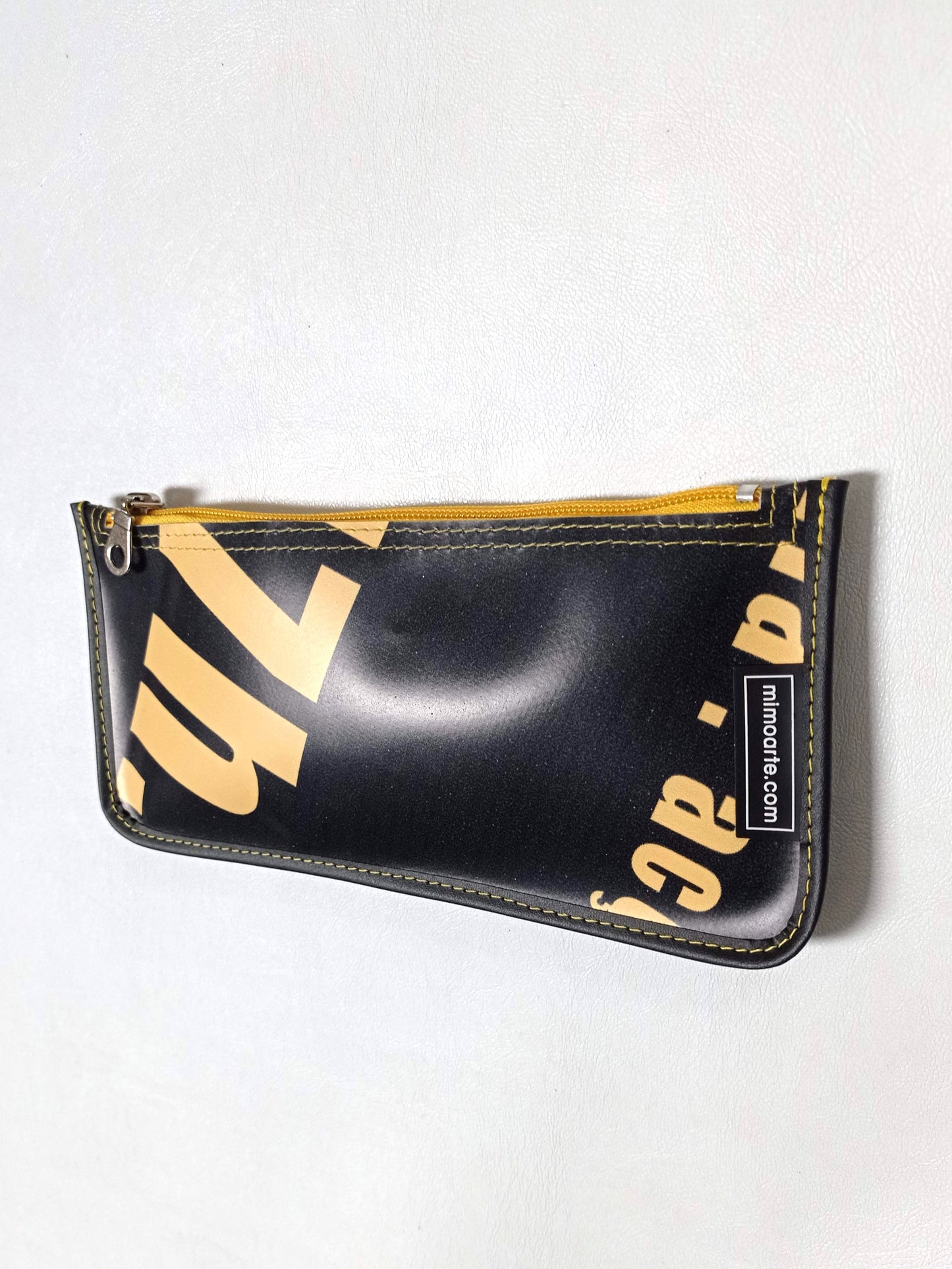 Porta-lápis lona, Modelo 2